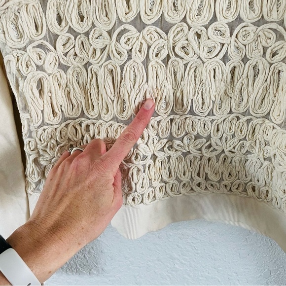 Anthropoliogie Cream Texture Pullover Top - Picture 9 of 13
